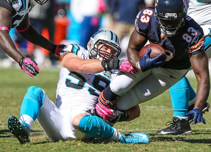 luke-kuechly_Chicago_at_Carolina.jpg